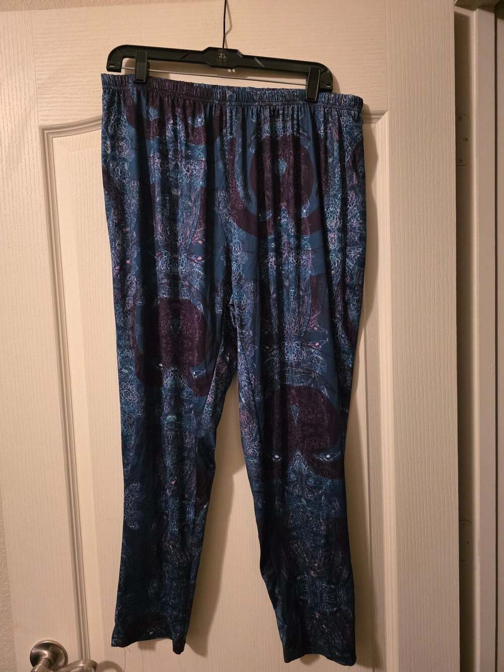 Lily by Firmiana Pants Size 3X/4X Blue Purple Paisley Print Pull On Style